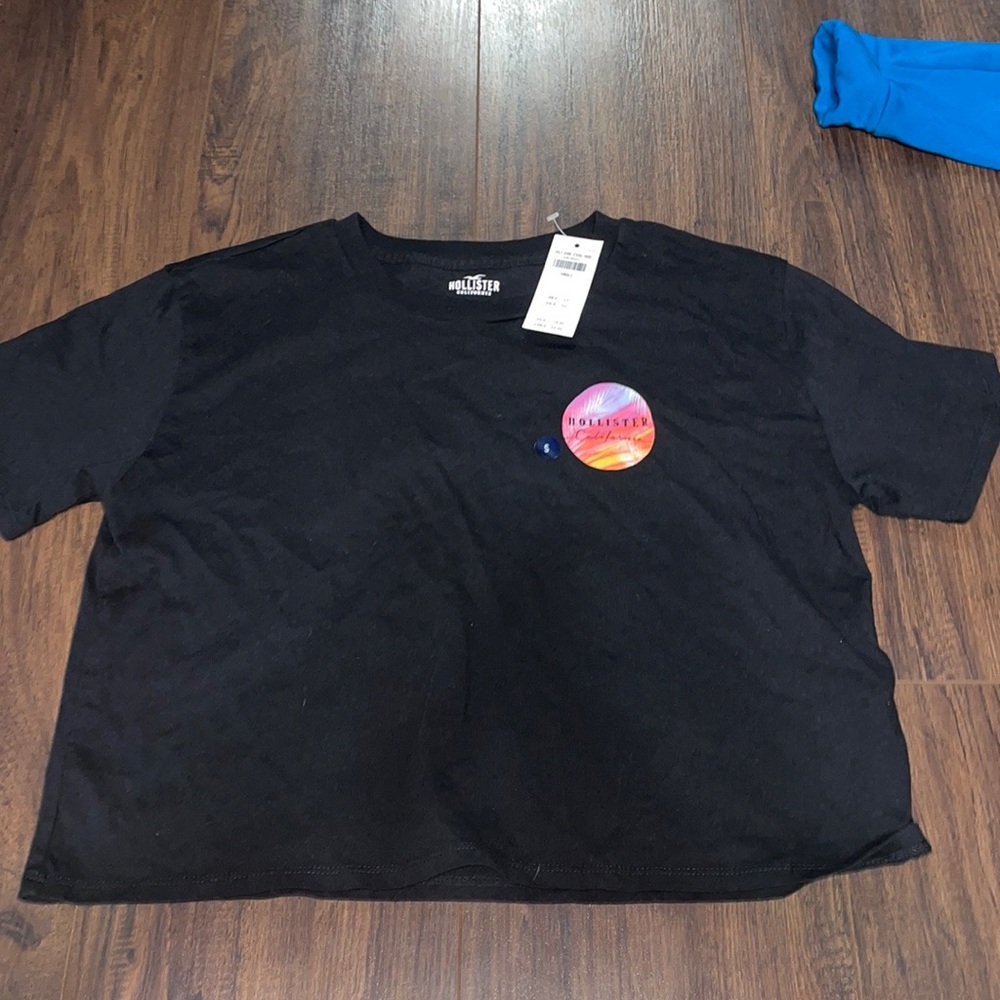 hollister crop top